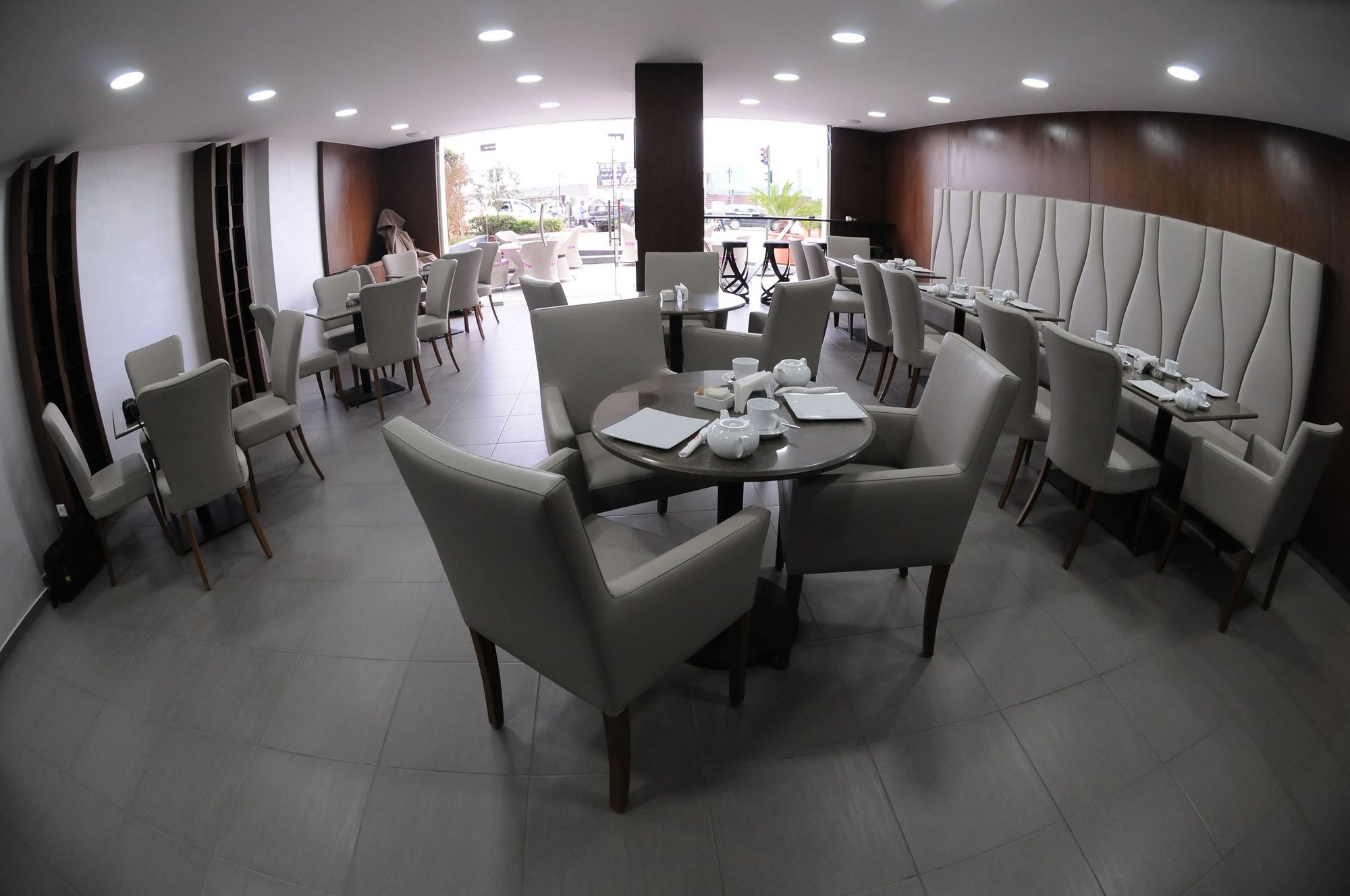 La Vida Suite Beirut Restaurant photo